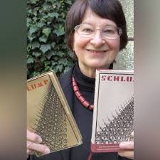 Vergessener Antikriegsroman von 1928 in der Hauswand versteckt