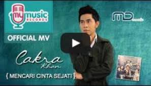 Filem pinjamkan hatiku, ost pinjamkan hatiku, lagu baru ayda jebat, siapa ayda jebat, lagu baru adi sixth sense, adi priyo, filem cinta malaysia 2017, sinopsis filem pinjamkan hatiku, filem melayu top 2017, filem melayu potensi besar Lirik Lagu Pinjamkan Hatiku Ayda Jebat Adi Priyo