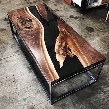 Art And Epoxy On Instagram Beautiful Designed In A Table With Epoxy Resin Posted By Crystal Epoxy Artli Wood Resin Table Woodworking Diy Coffee Table