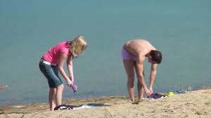 Dünne Blondine Öffentlich am FKK Strand in Zandvoort
