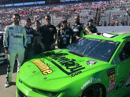 Gas monkey garage is your one stop shop for automotive lifestyle, fast n' loud and all things gas monkey. Gas Monkey Garage On Twitter It S Been An Incredible Experience To Debut Our Nascar Here At Txmotorspeedway But Now It S Time For Coreylajoie To Get Behind The Wheel And The Pedal To