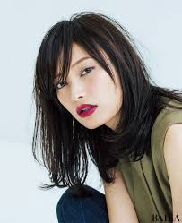 新鎖骨ロブへチェンジ 大政絢 髪を切る baila 髪型 ミディアム 黒髪 ヘアカット 中髪