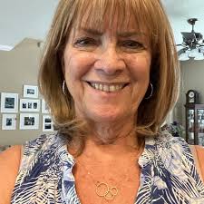 Gold Necklace, Three Circles, Mothers Necklace, Connected Circles, Small  Circle, Delicate Gold Necklace, Dainty Gold, Sterling Silver, N115