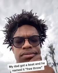 ssjreef got jokes Lolol nice boat @shaq #boatjoke #freethrow