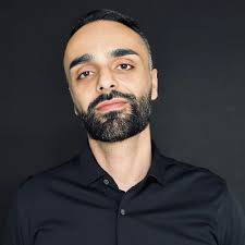 Kayla Banda (@_kbanda)