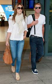 Liz hurley's ex boyfriend steve bing went to extraordinary lengths to ensure his children didn't inherit a cent from him when he died. Elizabeth Hurley Elizabeth Hurley Hurley Dress Hurley Style