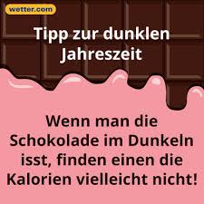Dunklejahreszeit Wettervorhersage Wetterprognose Sussigkeiten Herbstmonat Vorhersage Schokolade Gesundhei Herbst Spruch Lustige Spruche Spruche Kalender