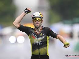 Van Aert gaat weddenschap aan met Bakelants, maar verliest...