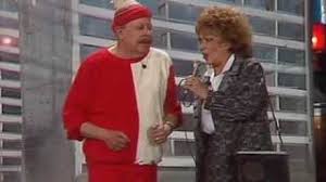 Potřetí se vdala roku 1984 za tanečníka jana kolomazníka (* 1952). Jirina Bohdalova Vladimir Dvorak Behem Ku Zdravi 1989 Youtube