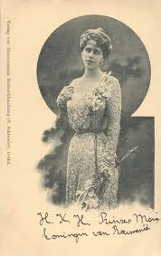 Aimone umberto emanuele filiberto luigi amedeo elena maria fiorenzo (* 1967). The First Waltz A Historical Photoblog