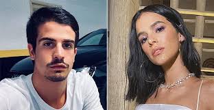 Em abril, marquezine participou de um festival solidário virtual. Enzo Celulari Deixa Comentario Saidinho Em Foto De Bruna Marquezine E Atica Web Que Casal Bruna Marquezini Bruna Marquezine Fotos Marquezine