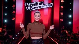 Check spelling or type a new query. Sarah Connor Sorgte Mit Ihrem Kleid Bei Wetten Dass Fur Wirbel Stern De