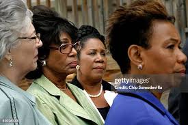 958 Barbara Lynn Stock Photos, High-Res Pictures, and Images