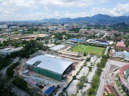 Eleven states and two federal territories are located on the malay peninsula while the remaining two states and one federal territory are on the island of borneo. Aerial Photo Bird S Eye View Of The Town Of Ipoh The Capital Stock Photo Picture And Royalty Free Image Image 91282746