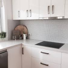 Create a luxurious penny tile shower wall or a luminous gold kitchen backsplash. Stylingbytiffany On Instagram White Kitchen Kitchen Styling Clean Kitchen Penny Round Tiles Splash Back B Dining Room Small Home Kitchens Kitchen Design
