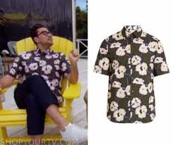 If you're still in two minds about floral pattern shirt and are thinking about choosing a similar product, aliexpress is a great place to compare prices and sellers. Great Canadian Baking Show Season 1 Episode 4 Dan S Brown Floral Print Shirt Shop Your Tv