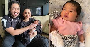 Sebagai anak, kita wajib membalas semua jasanya yang sudah tentu semua orang memiliki ayah dan ibu. Izara Aishah Dan Suami Dedah Wajah Anak Irisa Alaia