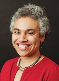 Laura Suggs's Instagram, Twitter & Facebook