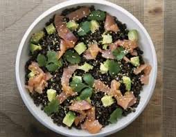 Recette Avocat Saumon Fume Et Lentilles Beluga Sesame Recette En 2020 Lentilles Beluga Recette Avocat Avocat Saumon