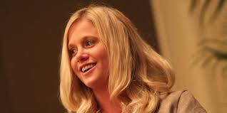 Warren Buffett's Ex-Deputy Launches Program for Mid-Sized Businesses