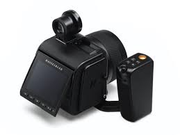 50x, 20x, swc, arcbody, flexbody, xpan, h1, h2, h3 also, no pictures of hasselblads in the pool. Hasselblad Updates Firmware For X1d Ii 50c And 907x Special Edition Announces Two New Accessories Digital Photography Review