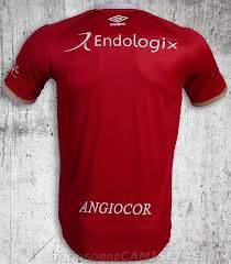 El bicho, club que le abrió las puertas del fútbol profesional al 10, hizo a un lado su histórico color rojo para vestirse de celeste y blanco. Camiseta Umbro De Argentinos Juniors 2020 21 Todo Sobre Camisetas