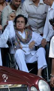 Dilip kumar pictures and photos. India Veteran Actor Dilip Kumar Turns 95 Bollywood Celebrities Prays For His Long Life