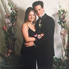 Over the years, the actress has shared details about their love story. Candace Cameron Bure Took Full House S Scott Weinger To Real Life Senior Prom People Com