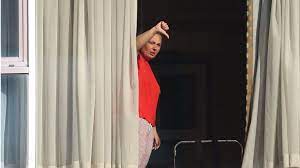 What determines whether a country is high risk? Covid 19 First Travellers Arrive In Uk For Hotel Quarantine Stay Bbc News
