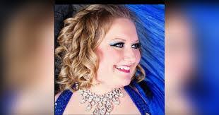 Amanda Scaggs's Instagram, Twitter & Facebook