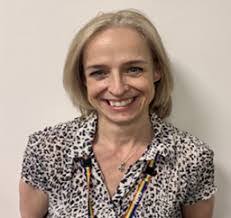 Tabatha Kent's Instagram, Twitter & Facebook