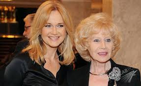 Grazyna torbicka was born on may 24, 1959 in pszczyna, slaskie, poland. Grazyna Torbicka Jako Krystyna Loska W Filmie Gwiazdy