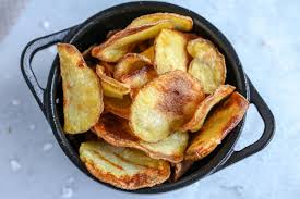Cook the chips for 15 to 17 minutes, until crisp and golden brown, stirring and turning them every 5 to 7 minutes. Air Fryer Potato Chips Recipe Momsdish