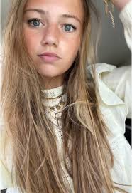 💛//#plaatsteveel#4you#like #OOTD #anoukcatolisalynnlisenoor #xybca#fu...