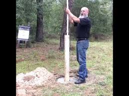Digging A Shallow Well Creuser Un Puits Dans Son Jardin Youtube