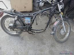 Suzuki gw250 (gsr250, inazuma 250): First Ever Suzuki Gs250 Suzuki Bikes Pakwheels Forums