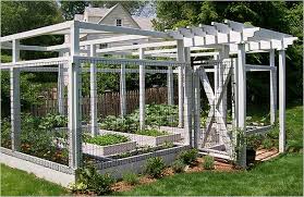To Get In The Deer Have To Knock Published 2010 Fenced Vegetable Garden Garden Layout Vegetable Garden Design