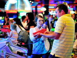 Dave Buster S Photoshoot Dave Busters Engagement Photos Couple Photography