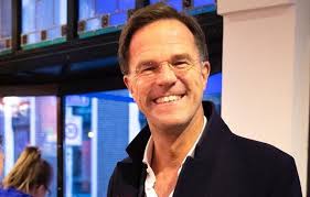 Op 12 september 2012 waren er verkiezingen die zijn partij, de vvd, glansrijk won. Het Nieuwe Huis Van Mark Rutte Kost Dik Een Miljoen Gewoonvoorhem