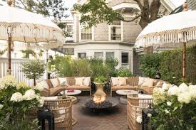 The pocono mountains is home to some of the nation's finest b & b accommodations and charming inns. 20 Romantic Getaways In New England Best New England Weekend Getaways