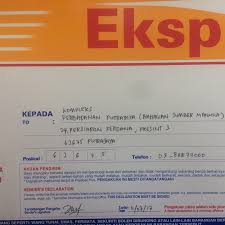 Cara paling mudah untuk mengirim wang dalam jumlah yang kecil. Photos At Pos Malaysia Post Office
