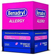 This Chart Shows The Proper Benadryl Dosage For Dogs In An Easy To Read Table Use It For All Dog Sizes Learn How Much Bena Benadryl Benadryl Dosage Allergies