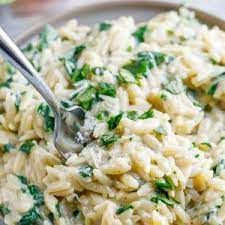 Creamy Garlic Parmesan Orzo Recipe Peas And Crayons Recipe Orzo Recipes Parmesan Orzo Orzo