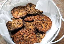 Biscuits Style Lacey Recettes Du Quebec Lace Cookies Zest Recipes Chocolate Almonds