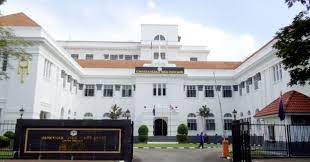 Saya lampirkan disini resit bayaran bernombor xxxxx sebagai eksibit a dan surat. Mahkamah Tinggi Johor Bahru