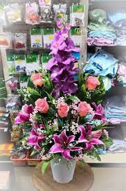 See more ideas about gubahan bunga, pasu bunga, pengantin perempuan. Pasu Bunga Hiasan Siap Gubah Sudut Shopee Malaysia