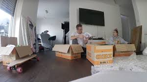 Deshalb steigen sie auch immer am hansaring in die bahn. Wohnen Wie Ein Youtube Star Bibis Wohnung Steht Zur Miete Computer Bild