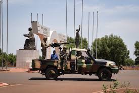 Derzeit ist deutschland in mali zweitgrößter truppensteller. Bundeswehr In Mali Wie Weiter Gegen Den Islamistischen Terror Vorwarts