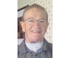 Alex Strachan's Instagram, Twitter & Facebook