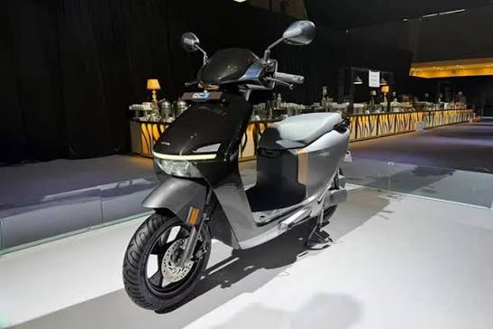 Honda'dan Yeni Elektrikli Motosiklet: SH'tan Geniş, 145 Km Menzil!